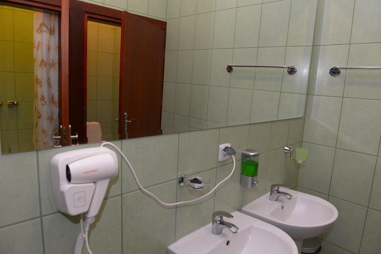 Hotel Pod Debami Terespol Esterno foto